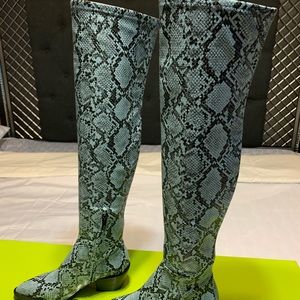 Leather boots Gianni Bini Alyiraa